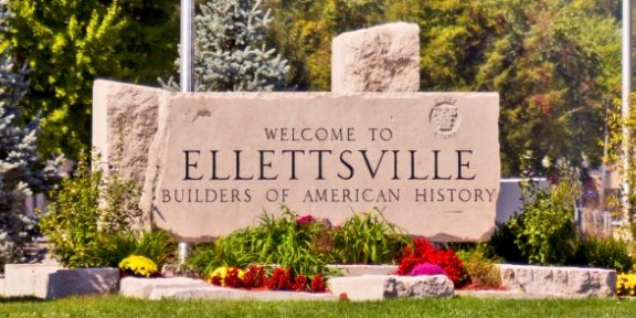 Ellettsville Welcome Sign